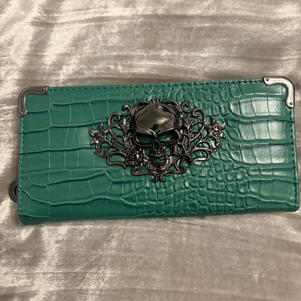 Skull wallet